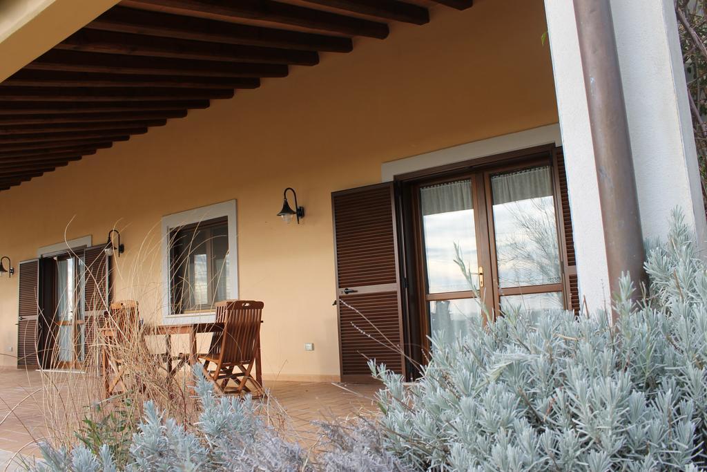 Agriturismo Colle D' Oro Pescia Romana Chambre photo